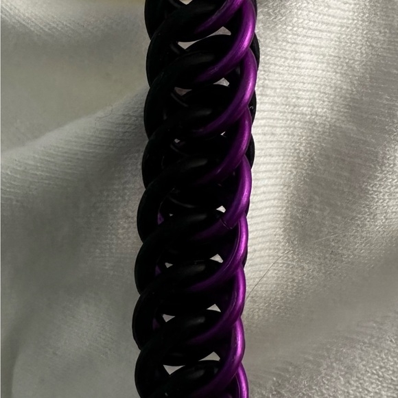 Handwoven Stretch Bracelet - Picture 1 of 1